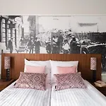 Starowislna 77 Апарт-отель 3*