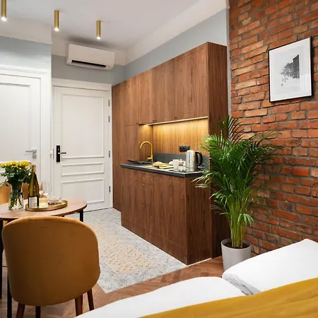 Aparthotel Starowislna 77