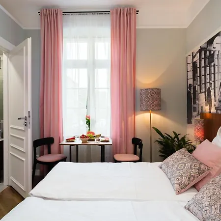 Starowislna 77 3* Krakow