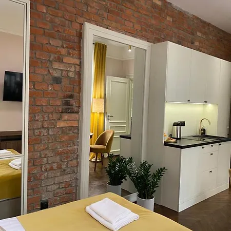 Aparthotel Starowislna 77 3*